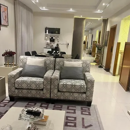 شقة كبيرة عائلية Vip حي الوادي